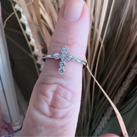 Sterling Silver Cross Clear CZ Ring - Picture 1 of 6